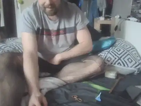 Snapshot of Prehistorixxx2686 chatting on March 2025 12:24:01 PM Prehistorixxx2686 online show from March 2025 12:24:01 PM