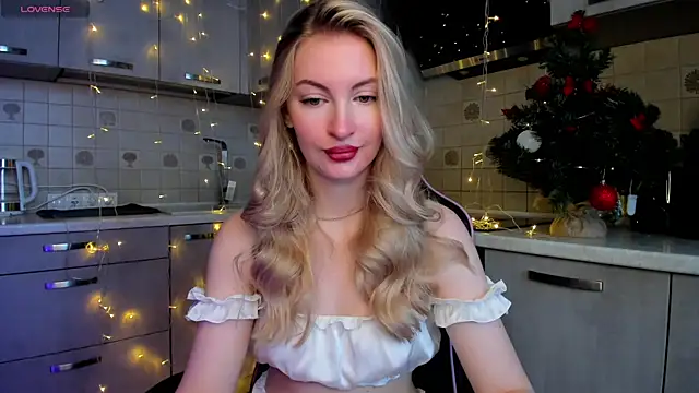 Snapshot of Kimmy_powell chatting on December 2024 04:37:02 AM Kimmy powell online show from December 2024 04:37:02 AM