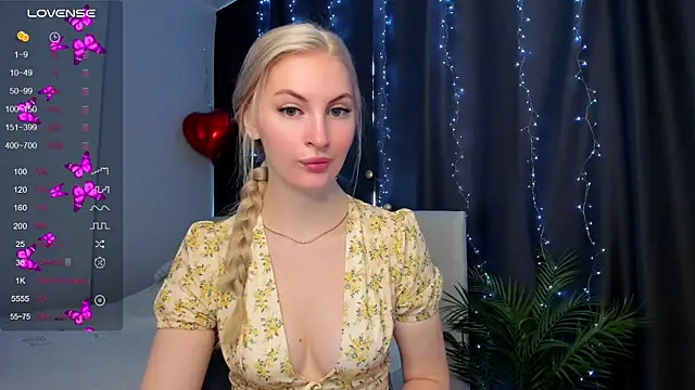 Snapshot of Kimmy_powell chatting on September 2025 03:30:02 AM Kimmy powell online show from September 2025 03:30:02 AM