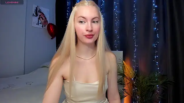 Snapshot of Kimmy_powell chatting on November 2025 03:28:02 AM Kimmy powell online show from November 2025 03:28:02 AM