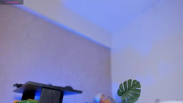 hanna lee02 online show from September 2025 11:58:01 AM