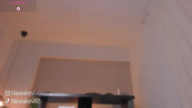 hanna lee02 online show from March 2026 12:12:01 PM