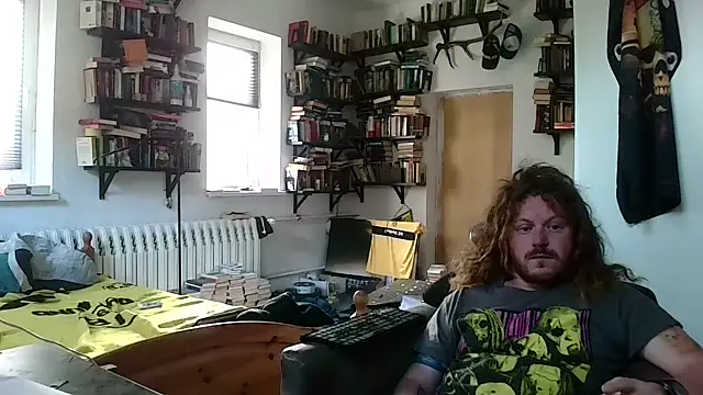 Snapshot of sunr1sa chatting on November 2025 01:49:02 PM sunr1sa online show from November 2025 01:49:02 PM