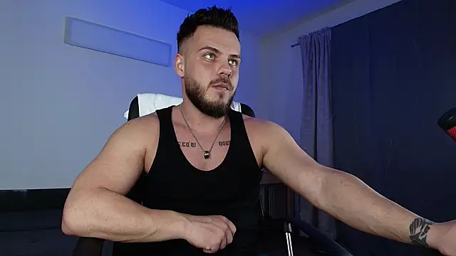 Snapshot of juliusmasters chatting on January 2025 08:00:01 PM juliusmasters online show from January 2025 08:00:01 PM