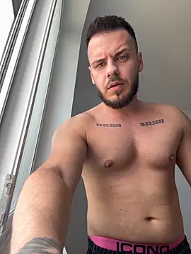 Snapshot of juliusmasters chatting on September 2025 11:00:01 AM juliusmasters online show from September 2025 11:00:01 AM