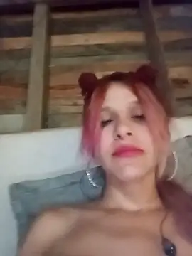 Snapshot of KeylacabreraC chatting on November 2025 01:17:02 AM KeylacabreraC online show from November 2025 01:17:02 AM