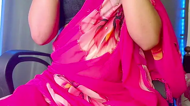 Snapshot of CallMeSima chatting on July 2026 03:23:01 AM CallMeSima online show from July 2026 03:23:01 AM