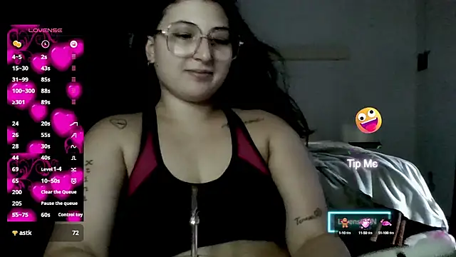 Snapshot of imsohornydacom chatting on March 2025 09:17:01 PM imsohornydacom online show from March 2025 09:17:01 PM