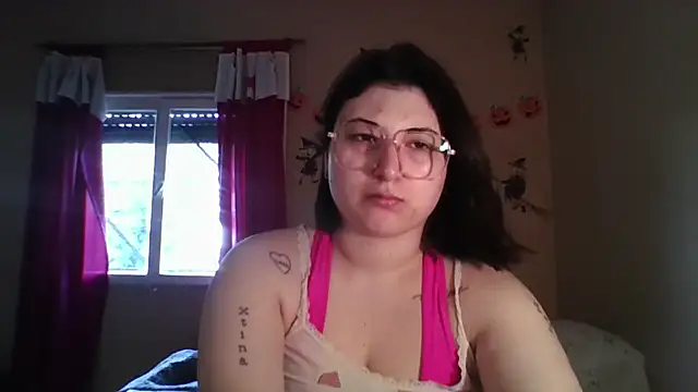 Snapshot of imsohornydacom chatting on November 2025 03:50:01 PM imsohornydacom online show from November 2025 03:50:01 PM
