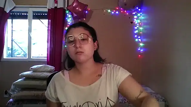Snapshot of imsohornydacom chatting on April 2026 07:11:01 PM imsohornydacom online show from April 2026 07:11:01 PM