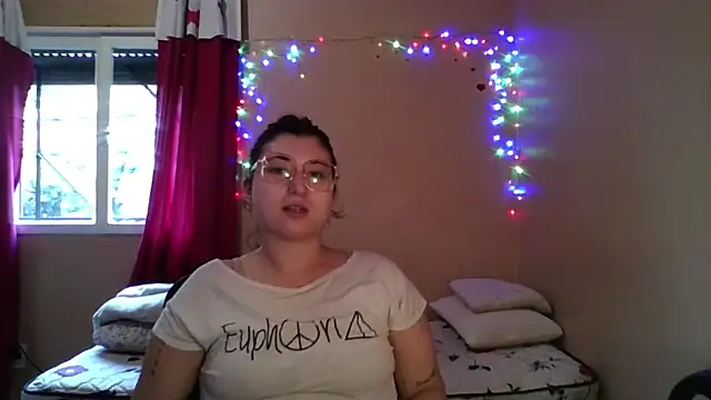 Snapshot of imsohornydacom chatting on April 2026 04:19:01 PM imsohornydacom online show from April 2026 04:19:01 PM