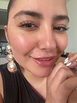 sukhakunis1 online show from March 2026 06:03:01 PM