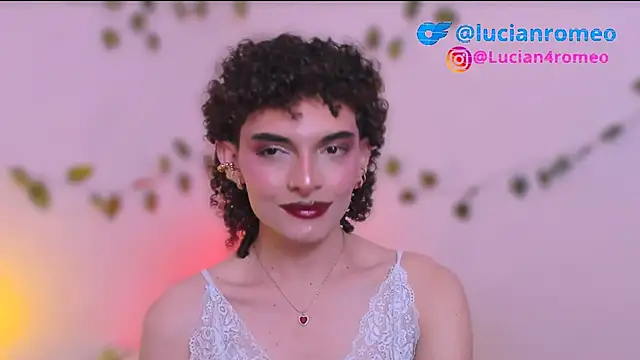 Snapshot of lucianromero chatting on December 2024 04:53:01 AM lucianromero online show from December 2024 04:53:01 AM