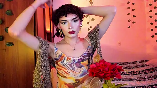 Snapshot of lucianromero chatting on December 2025 06:52:01 AM lucianromero online show from December 2025 06:52:01 AM