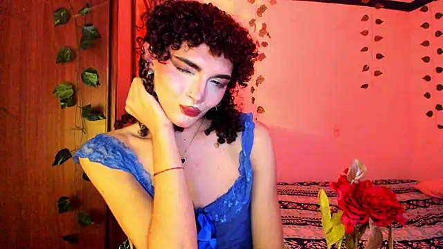 Snapshot of lucianromero chatting on December 2025 05:14:01 AM lucianromero online show from December 2025 05:14:01 AM