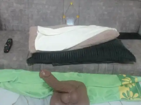 Snapshot of ladyshasha chatting on November 2025 07:26:01 PM ladyshasha online show from November 2025 07:26:01 PM