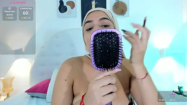 Umarani  online show from September 2025 06:42:01 PM