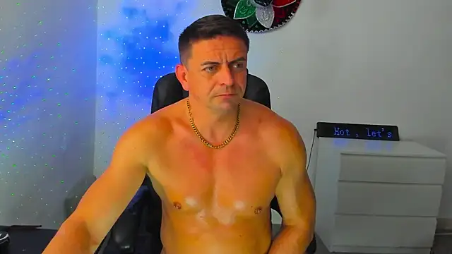 petr37pol online show from May 2026 11:26:01 AM