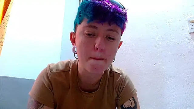 tomboyblue online show from July 2026 07:42:01 PM