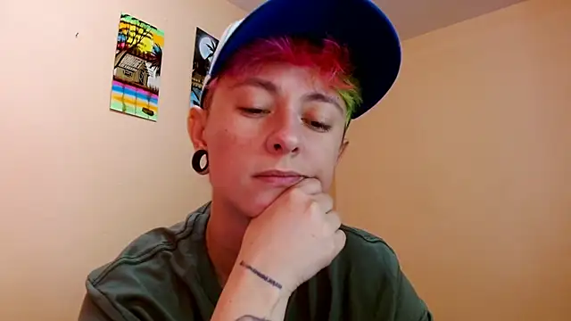 tomboyblue online show from July 2026 09:08:01 PM