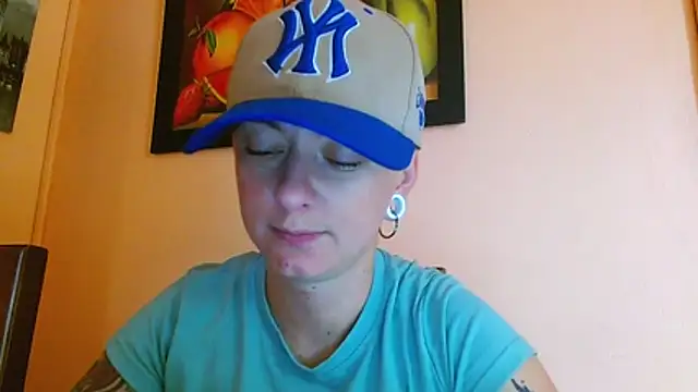 tomboyblue online show from July 2026 06:11:01 PM