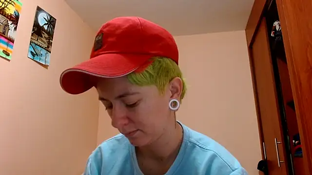 tomboyblue online show from July 2026 07:39:01 PM