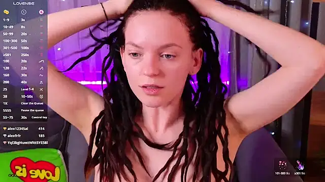 Snapshot of CoreyJane chatting on March 2025 07:43:02 AM CoreyJane online show from March 2025 07:43:02 AM