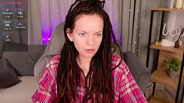 Snapshot of CoreyJane chatting on October 2025 05:04:01 AM CoreyJane online show from October 2025 05:04:01 AM