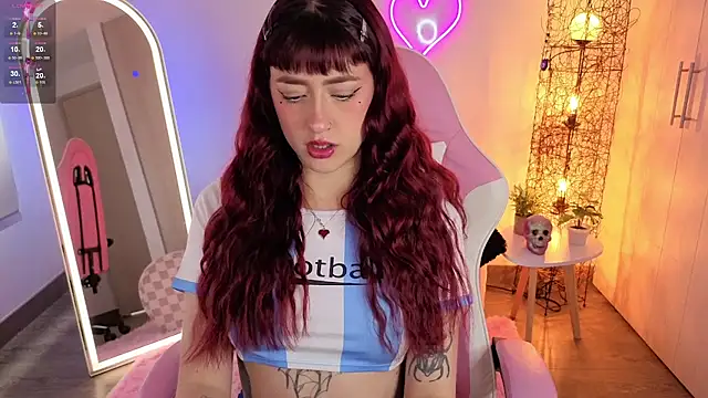 Snapshot of violet_ch chatting on June 2026 07:14:01 PM violet ch online show from June 2026 07:14:01 PM
