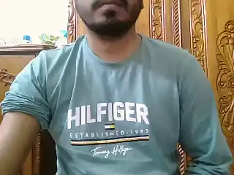 desiboyasif online show from December 2025 05:31:01 PM