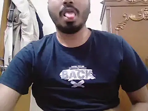 desiboyasif online show from February 2026 07:01:02 PM