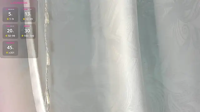 Snapshot of dahian_carter chatting on June 2026 10:18:01 AM dahian carter online show from June 2026 10:18:01 AM