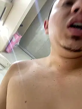 DanielGomez9 online show from February 2025 12:21:02 PM