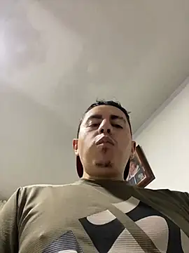 DanielGomez9 online show from February 2025 03:50:01 AM