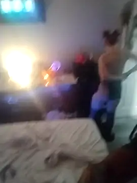 Snapshot of Puffgettingstuffed chatting on September 2025 03:39:01 PM Puffgettingstuffed online show from September 2025 03:39:01 PM