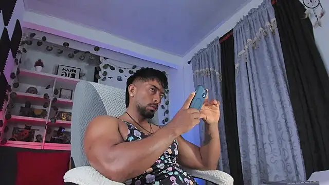 Couple muscle1 online show from March 2026 08:26:02 PM