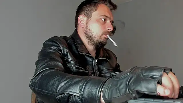 Snapshot of Master_Mark_Wayne chatting on October 2025 05:24:02 PM Master Mark Wayne online show from October 2025 05:24:02 PM