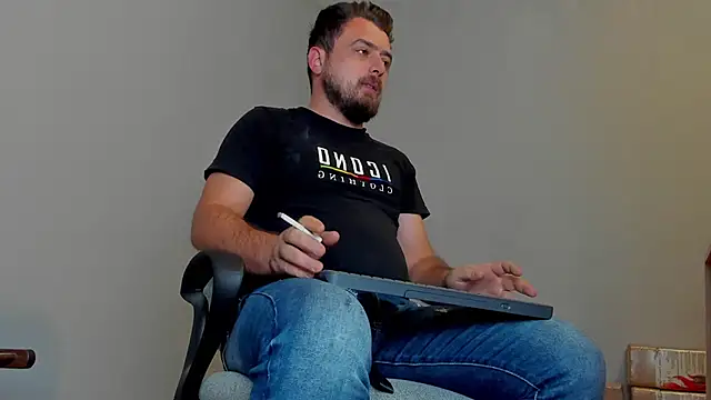 Snapshot of Master_Mark_Wayne chatting on November 2025 08:08:01 PM Master Mark Wayne online show from November 2025 08:08:01 PM