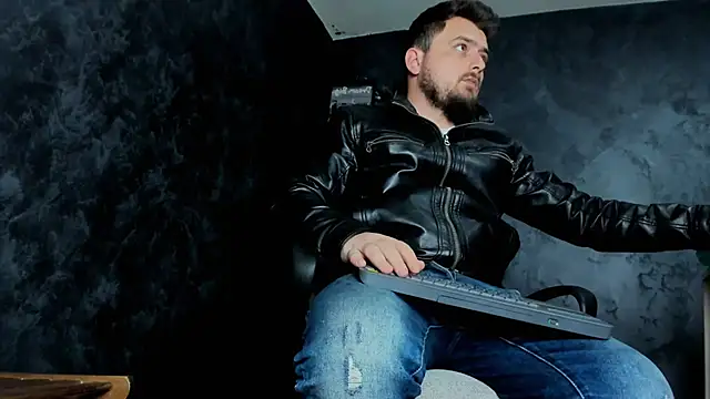 Snapshot of Master_Mark_Wayne chatting on December 2025 03:39:01 PM Master Mark Wayne online show from December 2025 03:39:01 PM