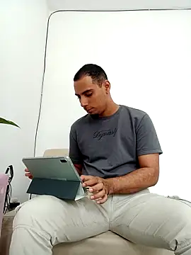 bonehur online show from February 2026 09:51:01 PM