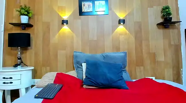 marianaa90 online show from March 2025 07:07:02 PM