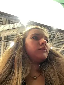 Snapshot of Holy_Tereza chatting on December 2025 03:08:01 PM Holy Tereza online show from December 2025 03:08:01 PM