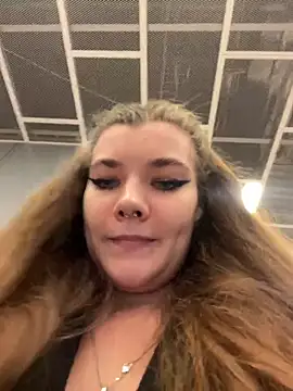 Snapshot of Holy_Tereza chatting on January 2026 03:39:01 PM Holy Tereza online show from January 2026 03:39:01 PM