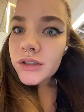 Snapshot of Holy_Tereza chatting on February 2026 03:51:01 PM Holy Tereza online show from February 2026 03:51:01 PM