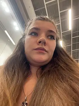 Snapshot of Holy_Tereza chatting on February 2026 03:48:02 PM Holy Tereza online show from February 2026 03:48:02 PM