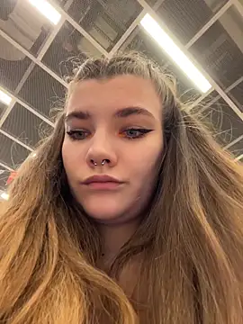 Snapshot of Holy_Tereza chatting on February 2026 03:41:02 PM Holy Tereza online show from February 2026 03:41:02 PM