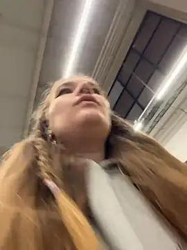 Holy Tereza online show from March 2026 06:05:02 PM