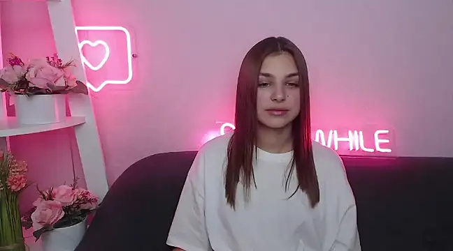 MilanaAngelAs online show from January 2025 05:41:02 AM