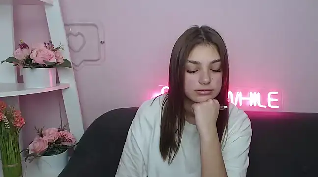 MilanaAngelAs online show from January 2025 10:45:01 AM