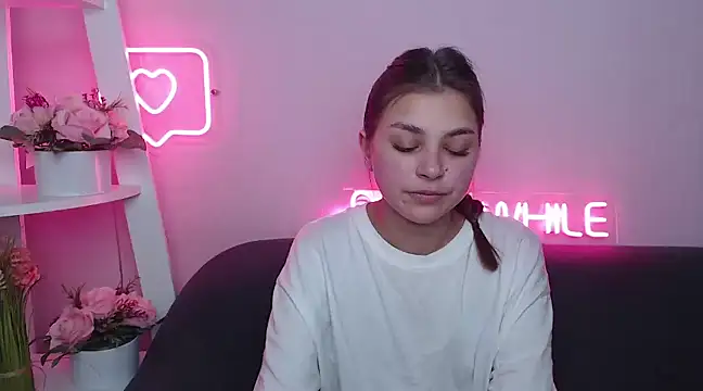 MilanaAngelAs online show from January 2025 10:25:02 AM